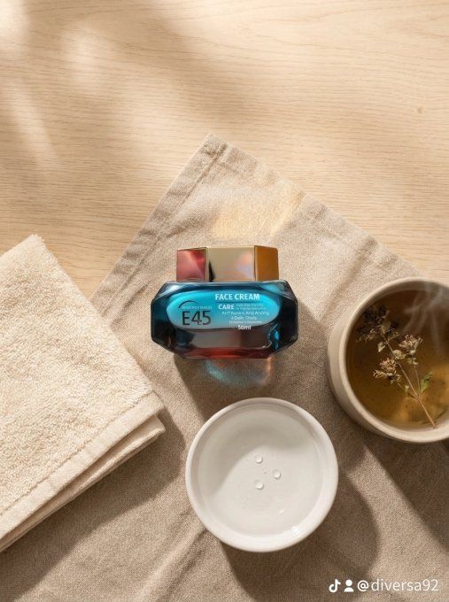 E45 Face Cream – Anti Acne & Dark Spots